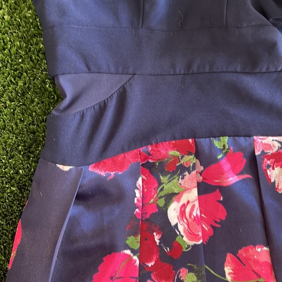 Stunning Spring Cocktail Dress - Picture 3 of 6